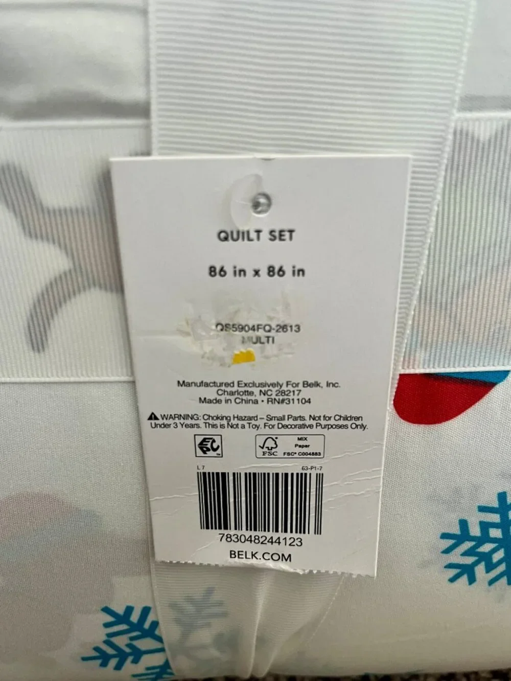 Joyland Snowy Dog Quilt Set